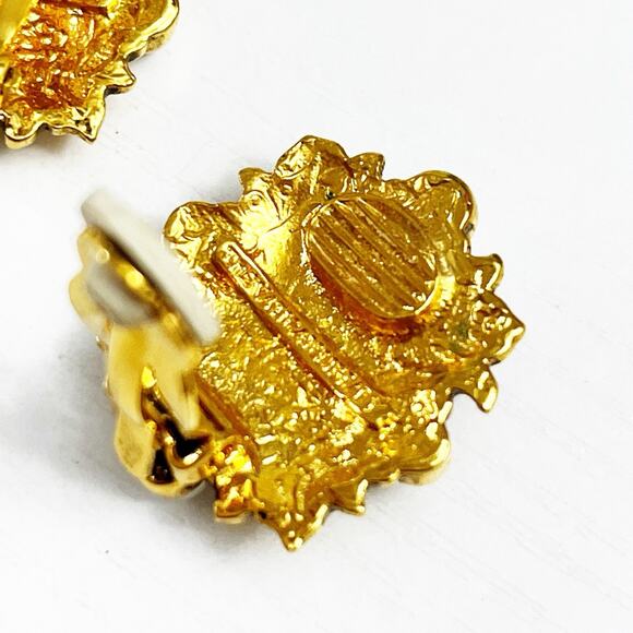 Vatican Library Collection Vintage Red Stone Pearl Gold Baroque Clip Earrings - Picture 5 of 5